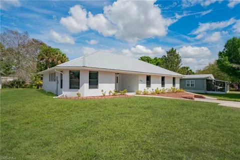 1063 Mayford Lake Rd, Moore Haven, FL 33471