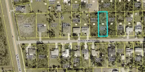 3740 Tangerine Dr, Saint James City, FL 33956