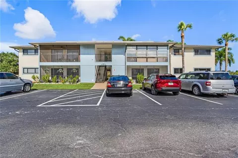 17422 Birchwood Ln #4, Fort Myers, FL 33908