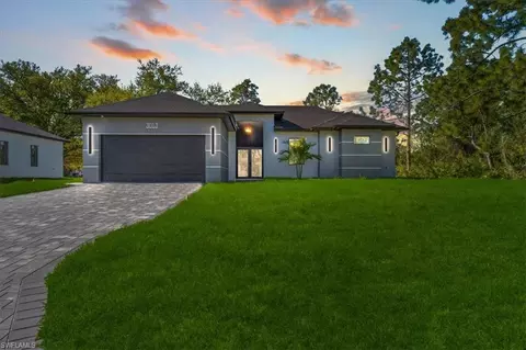 3013 14th St W, Lehigh Acres, FL 33971