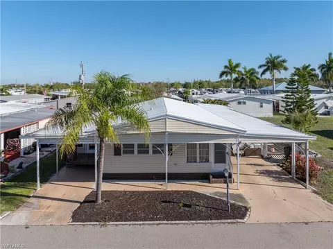 3373 Rainbow Ln, North Fort Myers, FL 33903