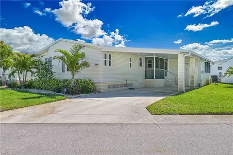 17501 Primrose Ct, Fort Myers Beach, FL 33931