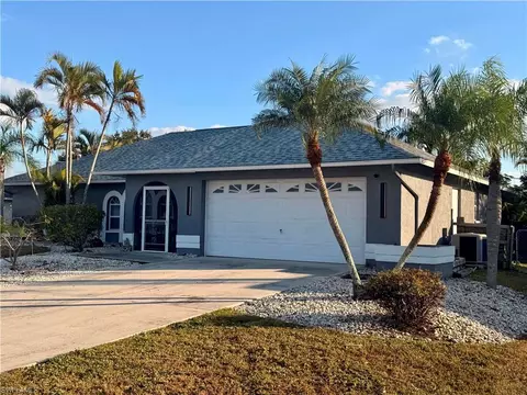 402 SE 8th St, Cape Coral, FL 33990