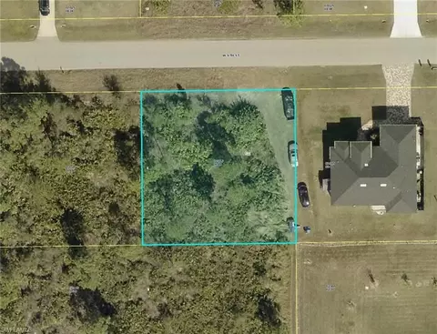 1705 W 9th St, Lehigh Acres, FL 33972