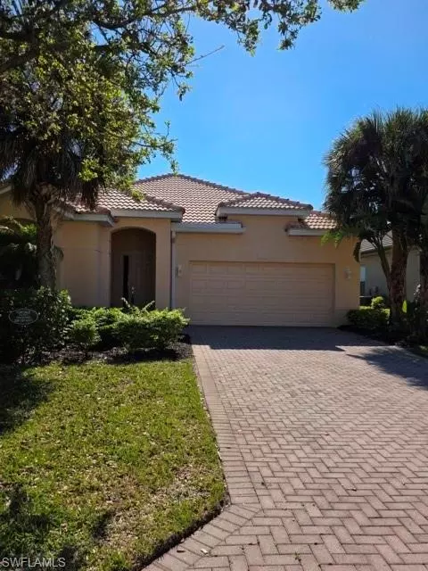 2267 Bainmar Dr, Lehigh Acres, FL 33973