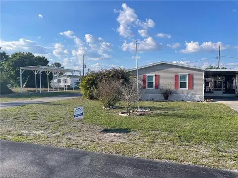 29174 Crawford Ave, Punta Gorda, FL 33982