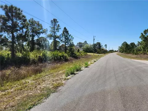 1013 Elgin St, Lehigh Acres, FL 33974 photo 6