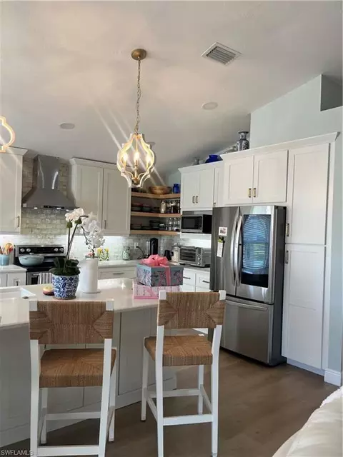 17540 Fan Palm Ct, North Fort Myers, FL 33917