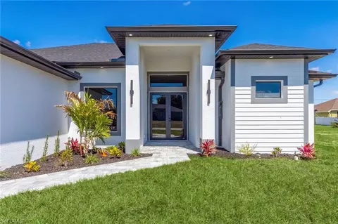 1403 NE 18th Ter, Cape Coral, FL 33909