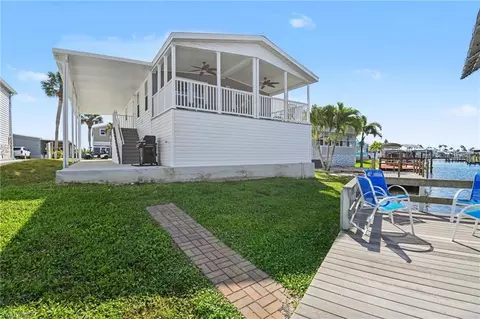 17770 Bryan Ct, Fort Myers Beach, FL 33931