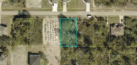 2709 39th St W, Lehigh Acres, FL 33971