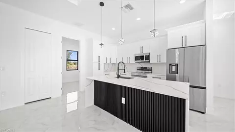 7609 8th Ter, Labelle, FL 33935 photo 8