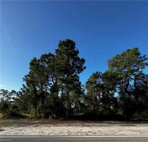10131015 W 12th St, Lehigh Acres, FL 33972