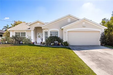 213 SE 4th Pl, Cape Coral, FL 33990