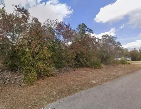 3605 E 3rd St, Lehigh Acres, FL 33936