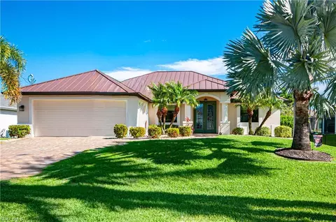 2229 SW 44th Ter, Cape Coral, FL 33914