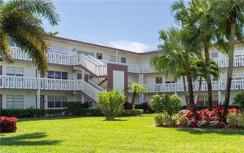 592 Fanshaw Way #O, Boca Raton, FL 33434