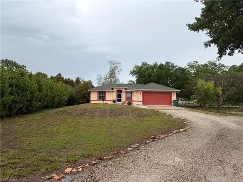 2360 Birdsong Ln, Naples, FL 34117