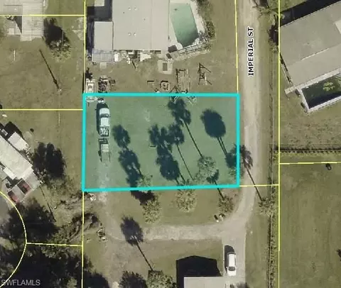 101 Imperial St, North Fort Myers, FL 33917