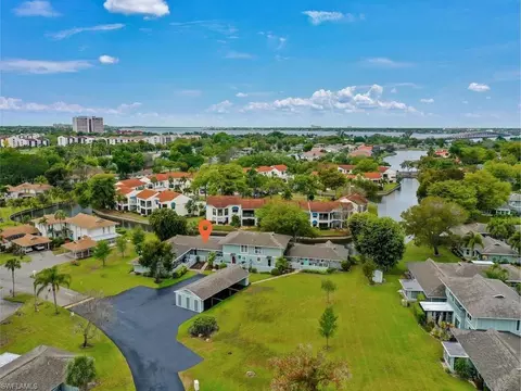 4263 Island Cir #D, Fort Myers, FL 33919