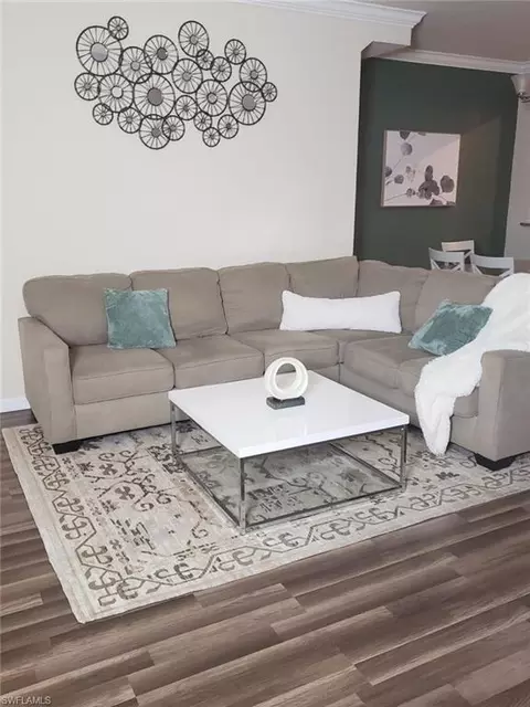 10285 Via Colomba Cir, Fort Myers, FL 33966