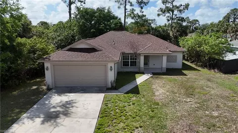 2907 12th St W, Lehigh Acres, FL 33971