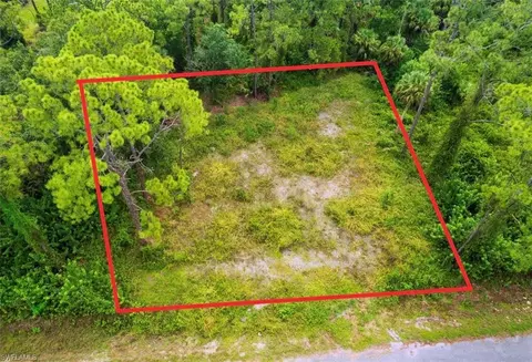 1116 Prospect Ave, Lehigh Acres, FL 33972