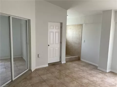 3018 41st St SW, Lehigh Acres, FL 33976