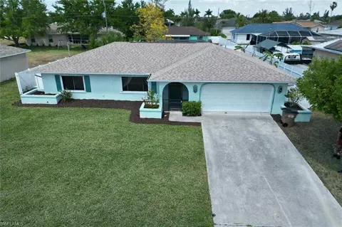 321 Trafalgar Pkwy, Cape Coral, FL 33991