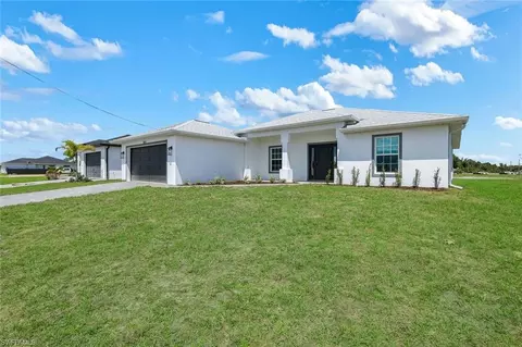 1517 NE 23rd St, Cape Coral, FL 33909