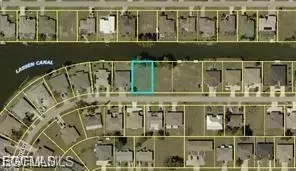 527 SE 4th Ter, Cape Coral, FL 33990