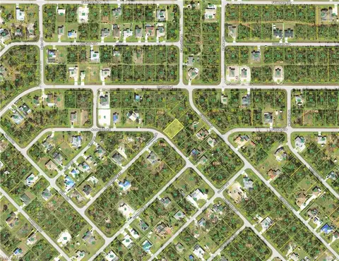 5252 Anderson Rd, Port Charlotte, FL 33981