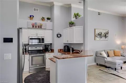 Kitchen - 21711 Brixham Run Loop, Estero, FL 33928 photo 2 of 2