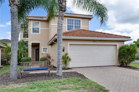 10519 Winged Elm Ln, Fort Myers, FL 33913