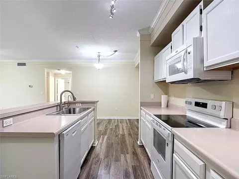 11571 Villa Grand #615, Fort Myers, FL 33913
