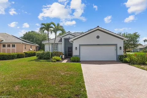 3284 Magnolia Landing Ln, North Fort Myers, FL 33917