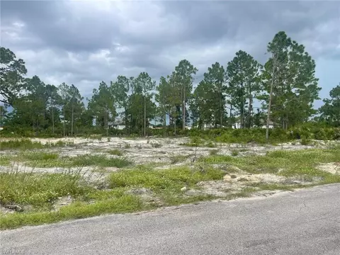 1302 Prospect Ave, Lehigh Acres, FL 33972