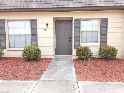 9311 Lennex Ln, Fort Myers, FL 33919