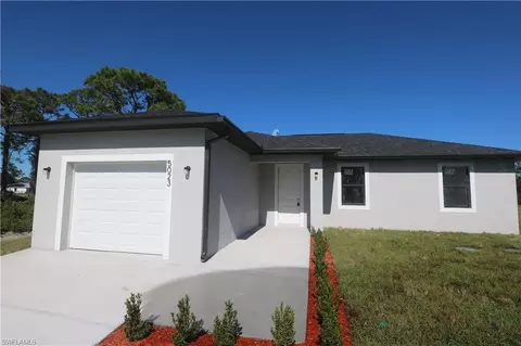 7010 S Rich Ct, Labelle, FL 33935