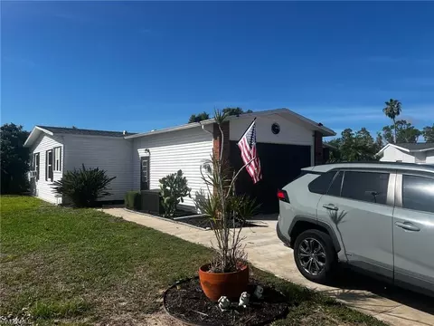 19795 Frenchmans Ct, North Fort Myers, FL 33903