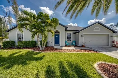 2209 NW 2nd Pl, Cape Coral, FL 33993