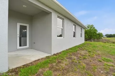 538 David Cir, Labelle, FL 33935 photo 5