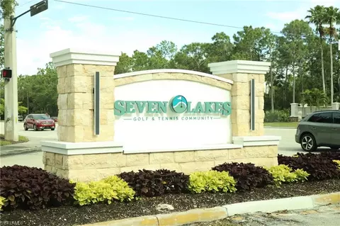 1828 Pine Valley Dr #109, Fort Myers, FL 33907