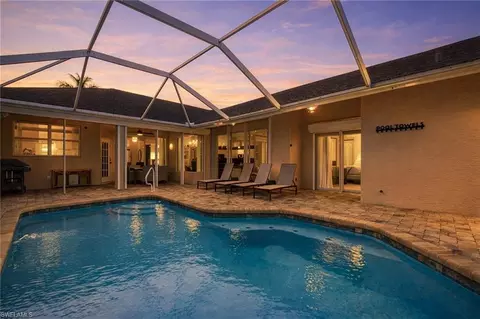 1059 Briarwood Blvd, Naples, FL 34104