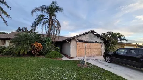 104 Fleur De Lis Ln, Naples, FL 34112