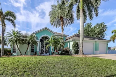 1702 NW 2nd Ter, Cape Coral, FL 33993