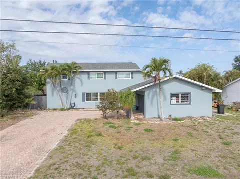 906 NE 2nd Ave, Cape Coral, FL 33909