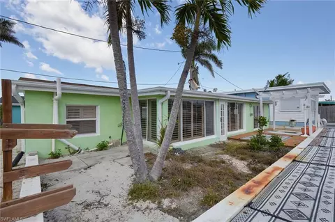 Exterior - 2647 Pine St, Matlacha, FL 33993 photo 7 of 9
