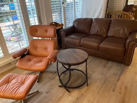 Living - 2647 Pine St, Matlacha, FL 33993 photo 2 of 8