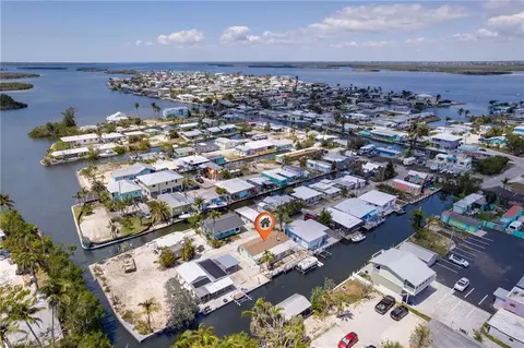 View/Area - 2647 Pine St, Matlacha, FL 33993 photo 5 of 8